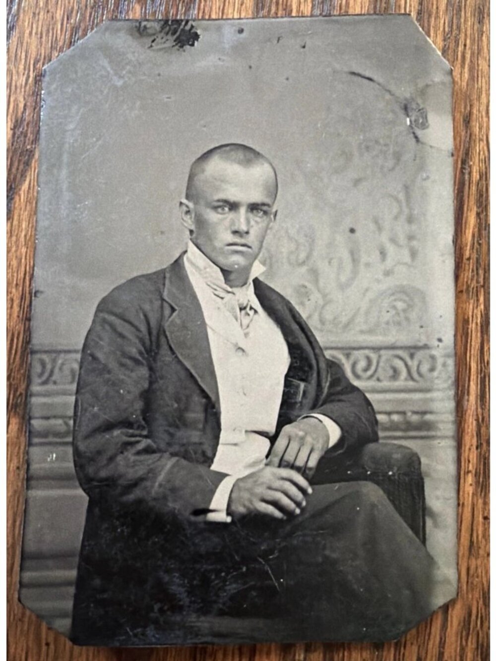 ANTIQUE TINTYPE- HANDSOME WELL DRESSED MAN IN A SUIT AND TIE- SHAVED HEAD